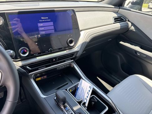 Used 2026 Lexus TX 350 AWD w/ Technology Package image 23