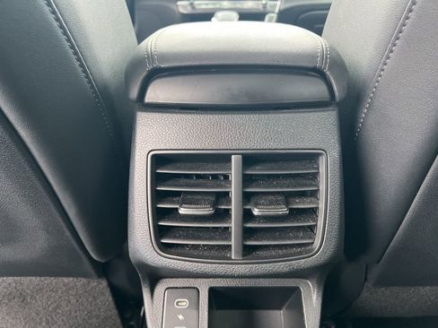 Used 2025 Kia Seltos S FWD image 34