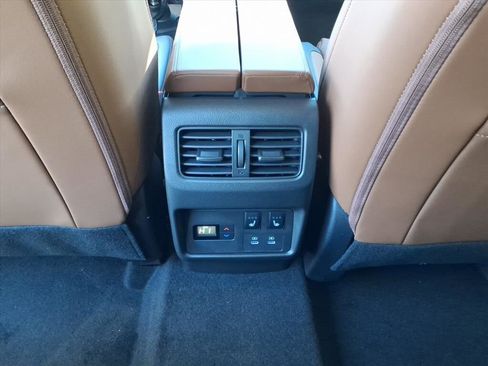 New 2026 Nissan Rogue Platinum w/ Platinum Premium Package image 6