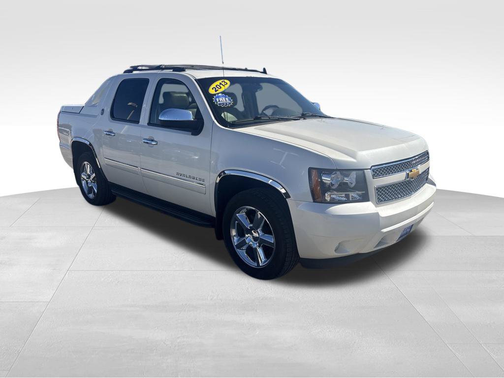 Used 2013 Chevrolet Avalanche LTZ AWD/4WD image 8