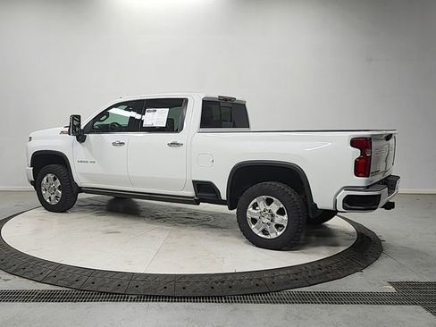 Used 2023 Chevrolet Silverado 3500 LTZ w/ Z71 Chrome Sport Edition image 5