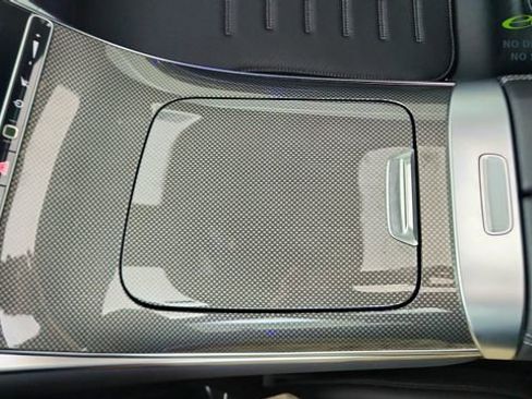 Used 2025 Mercedes-Benz GLC 300 4MATIC image 53