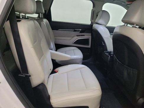 Used 2022 Kia Telluride S AWD/4WD image 19