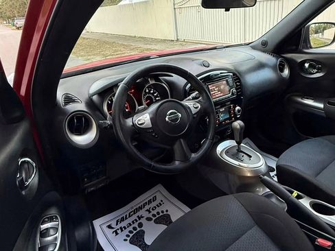 Used 2017 Nissan Juke SV image 13