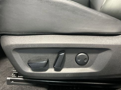 Certified 2024 Nissan Rogue SV w/ SV Premium Package AWD/4WD image 27
