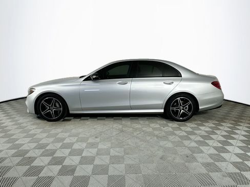 Used 2020 Mercedes-Benz E 350 Sedan image 4