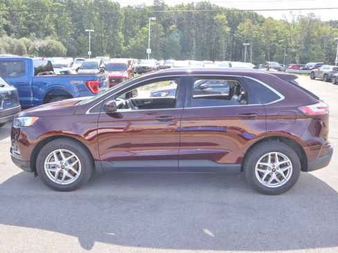 Used 2023 Ford Edge SEL w/ Convenience Package AWD/4WD image 4
