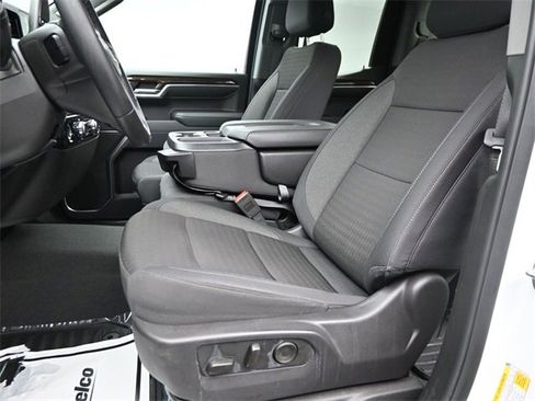 Used 2024 GMC Sierra 1500 Elevation image 10