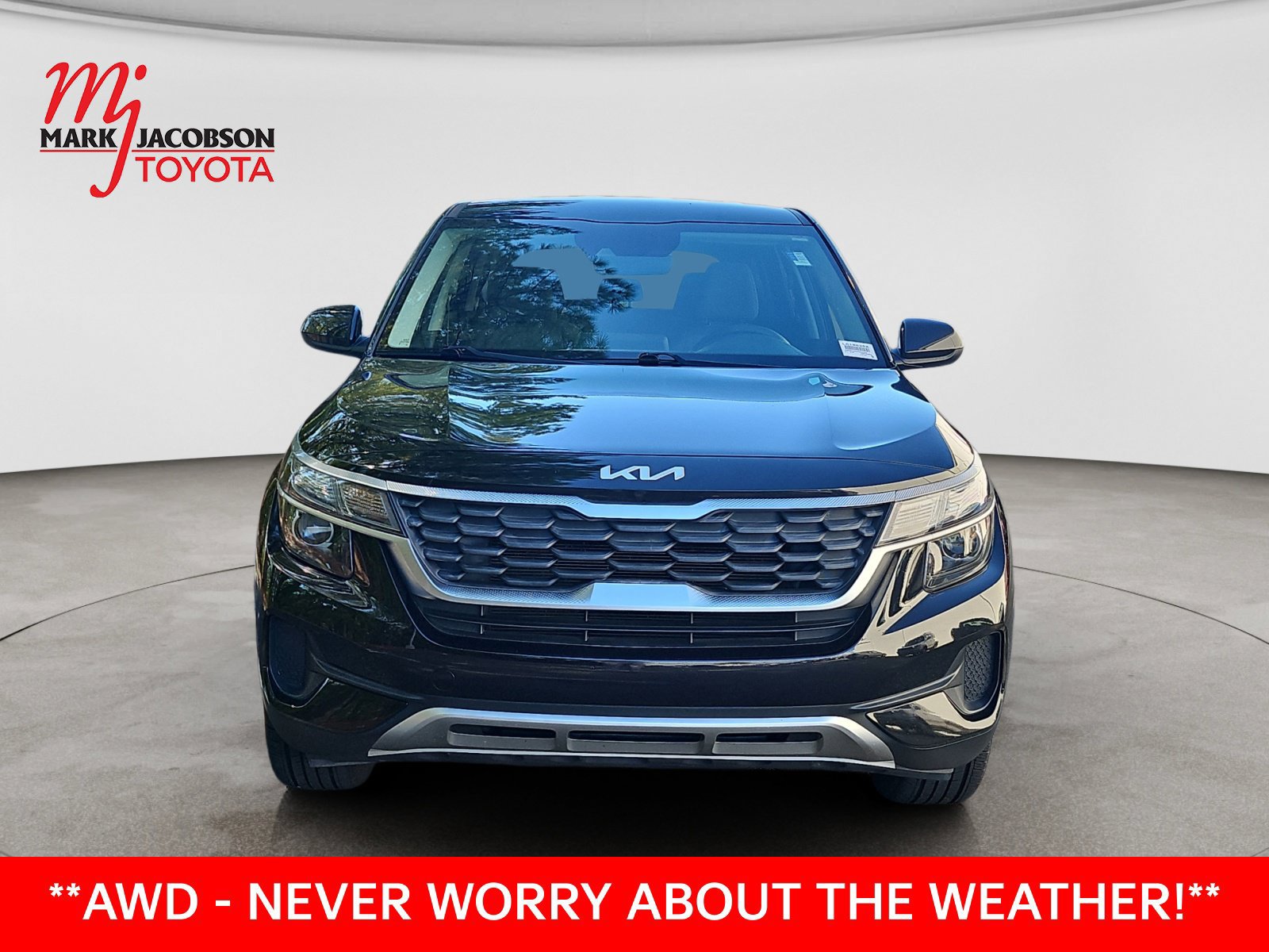 Used 2023 Kia Seltos LX AWD/4WD image 3