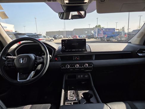 Used 2023 Honda Pilot EX-L image 6