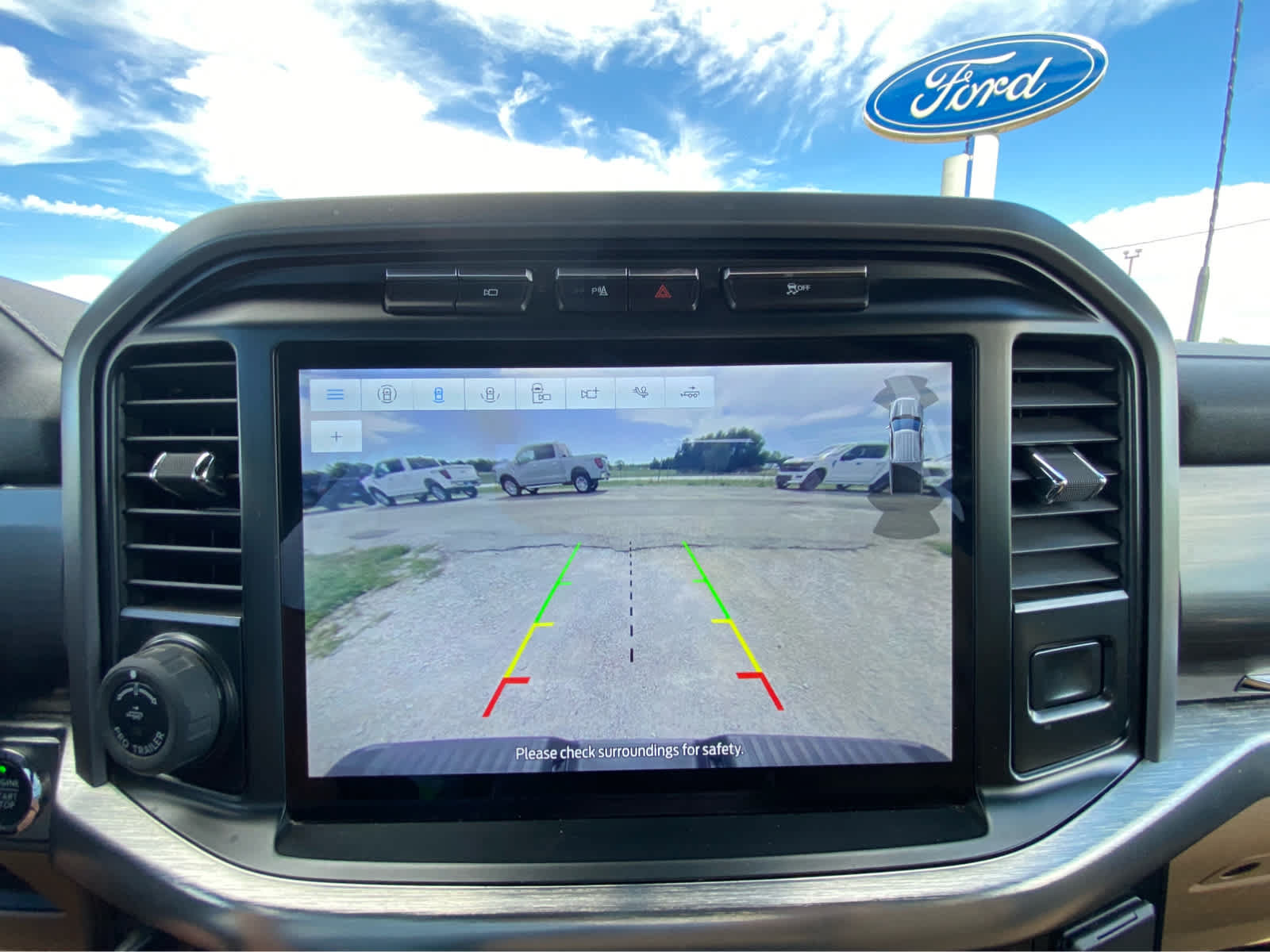 Used 2022 Ford F150 Lariat AWD/4WD image 37