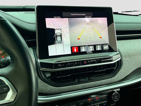 Certified 2022 Jeep Compass 4WD image 13