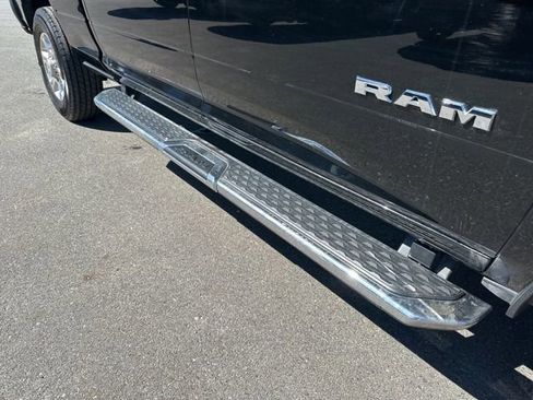 Used 2024 RAM 2500 Big Horn AWD/4WD image 9