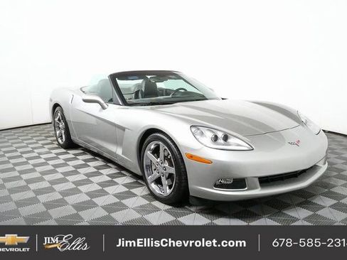 Used 2006 Chevrolet Corvette Convertible w/ Preferred Equipment Group image 21