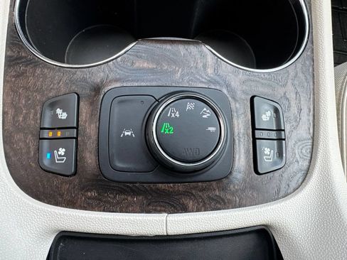 Used 2020 GMC Acadia Denali w/ Trailering Package AWD/4WD image 33