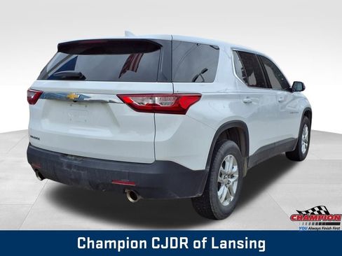 Used 2019 Chevrolet Traverse LS image 6