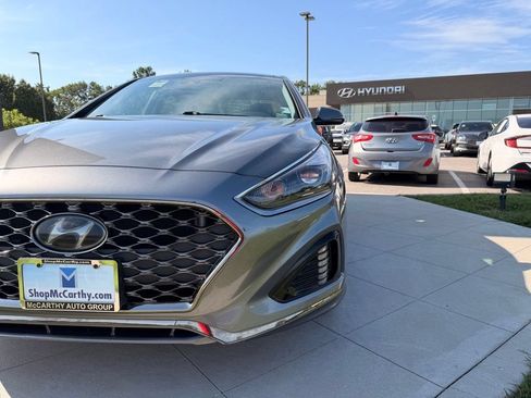 Used 2018 Hyundai Sonata Limited w/ Ultimate Package 07 FWD image 16
