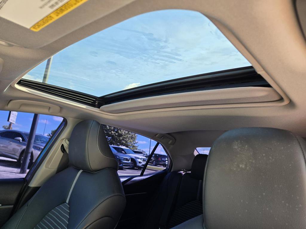 Used 2024 Toyota Camry SE FWD image 16