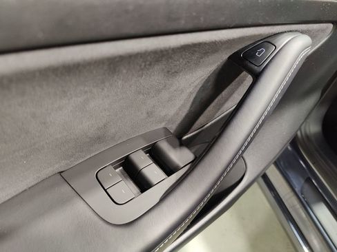 Used 2021 Tesla Model 3 Long Range AWD/4WD image 19