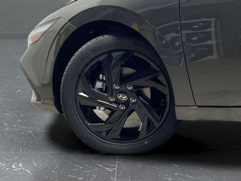 New 2026 Hyundai Elantra Sport FWD image 29