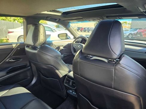 Certified 2024 Lexus ES 350 F Sport image 15