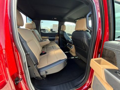 Used 2023 Ford F150 Lariat w/ Max Trailer Tow Package image 10