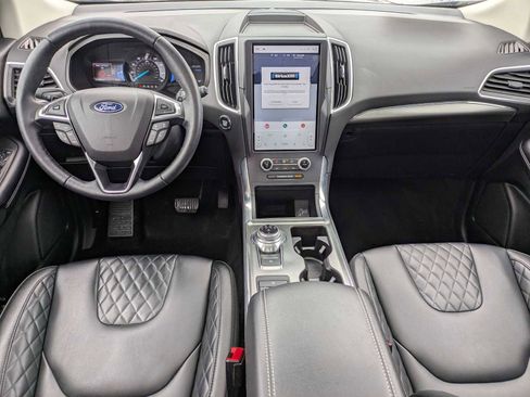 Used 2023 Ford Edge Titanium w/ Class II Trailer Tow Package image 14