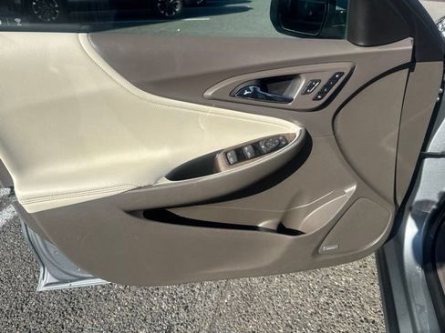 Used 2024 Chevrolet Malibu LT FWD image 15