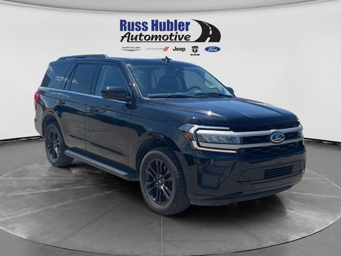 Used 2024 Ford Expedition XLT AWD/4WD image 9