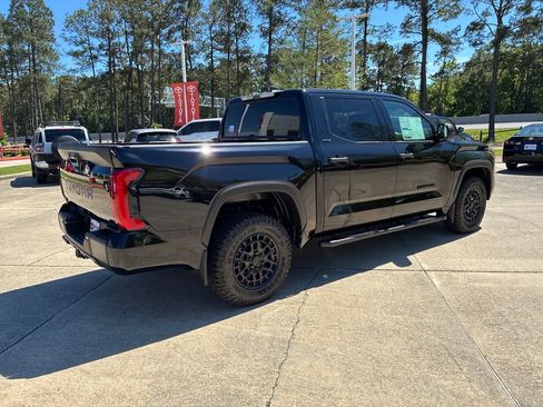 New 2026 Toyota Tundra SR5 image 7