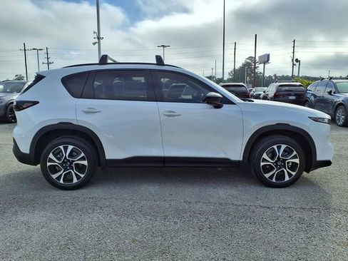 New 2026 MAZDA CX-5 Preferred image 5