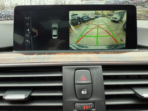 Used 2017 BMW 330e image 23