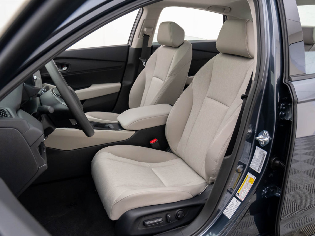 Used 2026 Honda Accord SE image 19