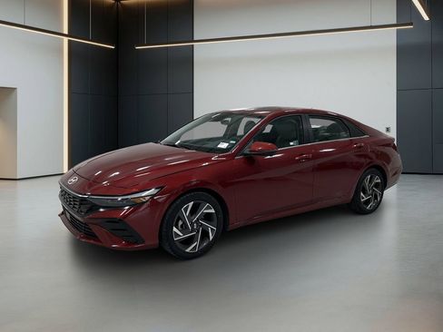 Certified 2024 Hyundai Elantra Limited FWD image 1