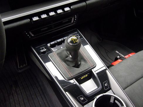 Used 2022 Porsche 911 GT3 RWD image 21