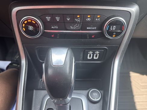 Used 2021 Ford EcoSport SE AWD/4WD image 23