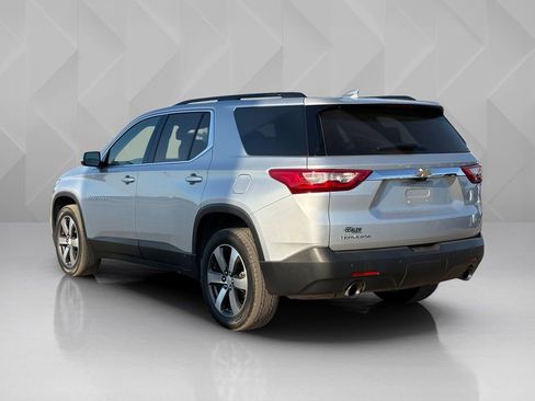 Used 2019 Chevrolet Traverse LT w/ LT Premium Package FWD image 7