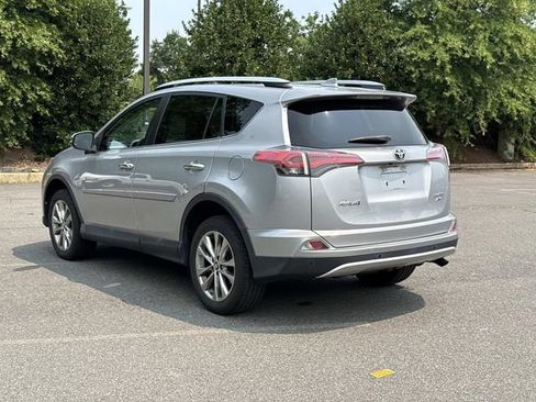 Used 2016 Toyota RAV4 Limited AWD/4WD image 4