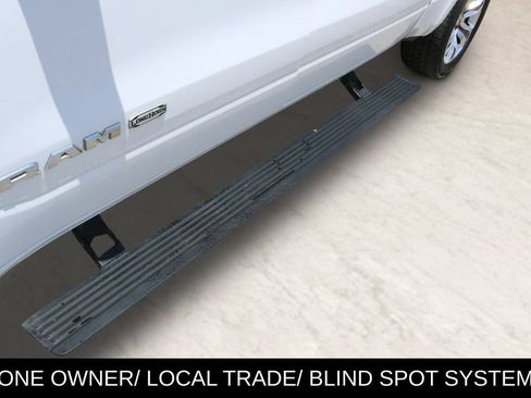 Used 2022 RAM 1500 Limited AWD/4WD image 12