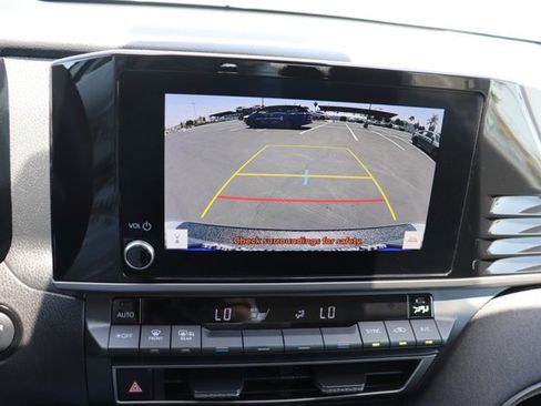Used 2025 Toyota Camry LE FWD image 27