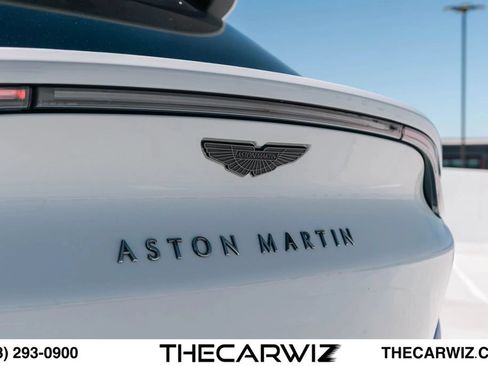 Used 2021 Aston Martin DBX AWD/4WD image 35