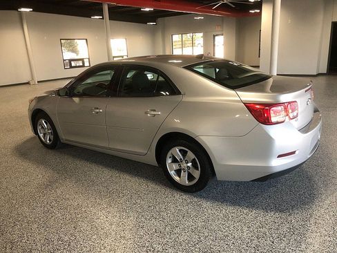 Used 2013 Chevrolet Malibu LS w/ Protection Package FWD image 3