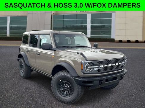 New 2026 Ford Bronco Badlands AWD/4WD image 1