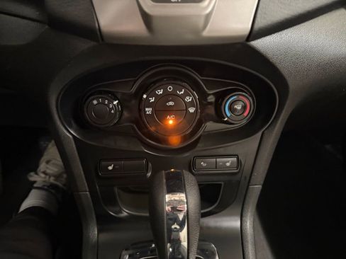 Used 2011 Ford Fiesta SEL w/ 301A Rapid Spec Order Code image 15