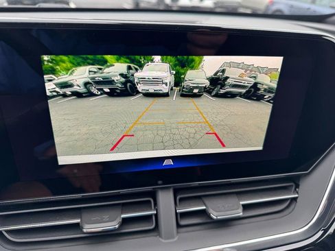 New 2026 Chevrolet Trax RS w/ Driver Confidence Package FWD image 39