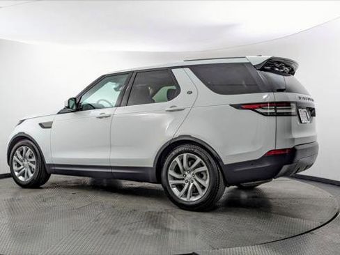 Used 2019 Land Rover Discovery SE AWD/4WD image 6