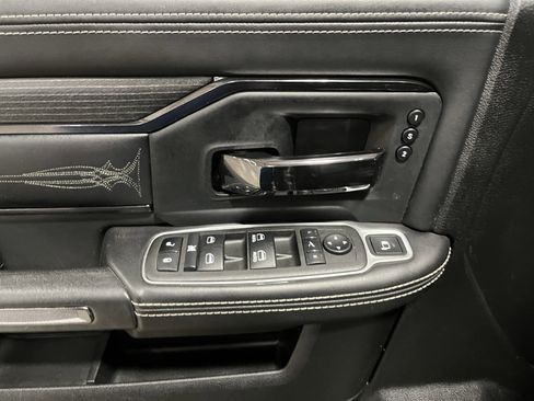 Used 2022 RAM 3500 Limited image 21