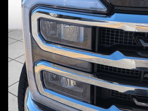 New 2026 Ford F250 King Ranch w/ Chrome Package image 15