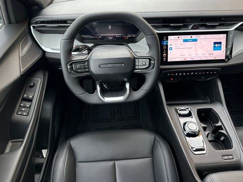 New 2026 Jeep Cherokee Laredo image 17