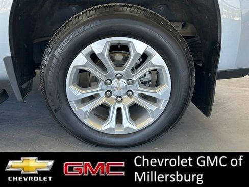 Used 2024 Chevrolet Silverado 1500 LTZ AWD/4WD image 13